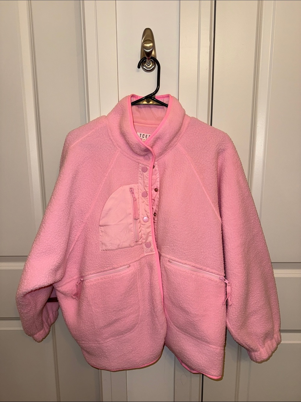 Women’s Pink Sherpa Fleece Jacket
